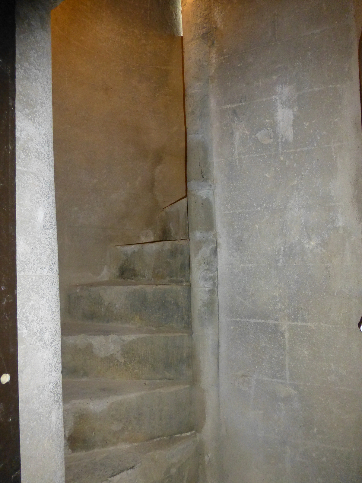 Spiral turnpike stone staircase inside Clackmannan Tower